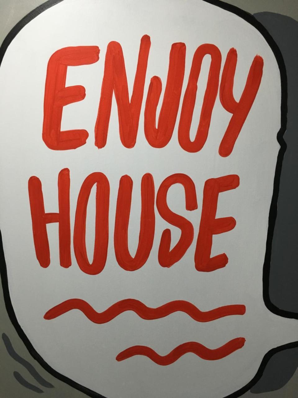 Хостел Enjoy House Чиангмай Экстерьер фото