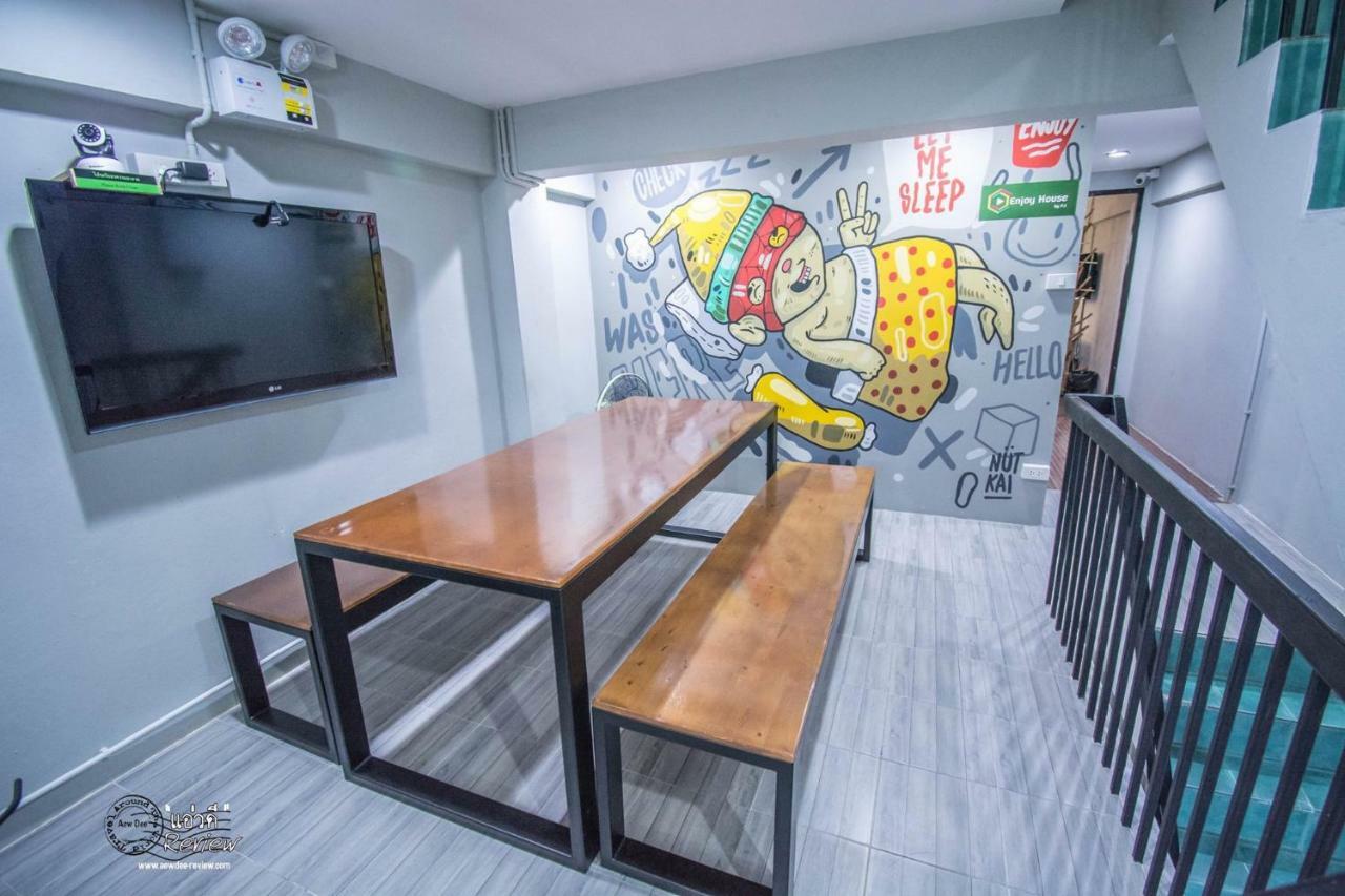Хостел Enjoy House Чиангмай Экстерьер фото
